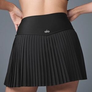 ALO Yoga Black Mini Pleated Skirt